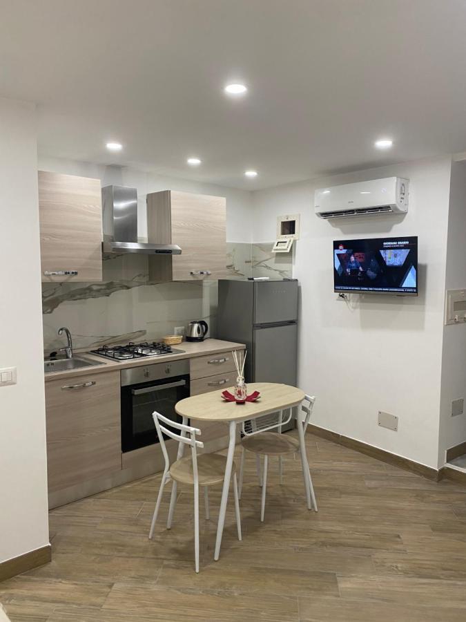 דירות נאפולי Casa Daniela מראה חיצוני תמונה