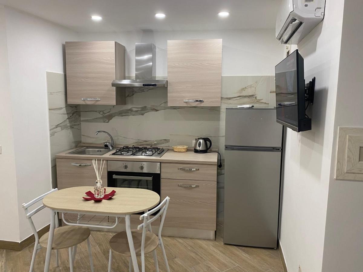 דירות נאפולי Casa Daniela מראה חיצוני תמונה